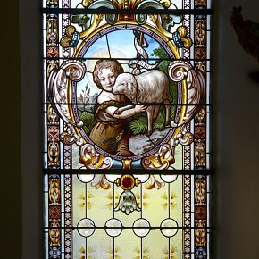 Übersaxen, Pfarrkirche Hl. Bartholomäus, Johannes der Täufer, Ecce Agnus Dei Lammm In memoiriam Ferndinandi Krüse de Brigantia + 27. Juni 1893
