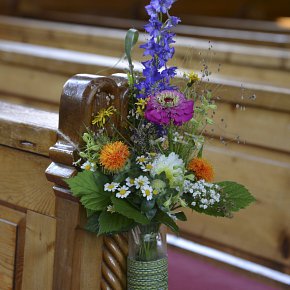 Hirschegg, Hl. Mutter Anna, Blumenschmuck 2015