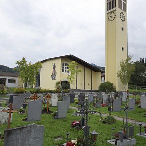 Zwischenwasser Muntlix Pfarrkirche Hl. Fidelis, 1958-1962 nach Plan vonr Franz Magloth und Norbert Ender erbaut